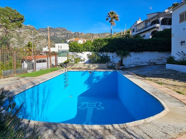 5 bedroom Villa for sale in Marchuquera, Gandia with pool - € 410,000 (Ref: 9362676)