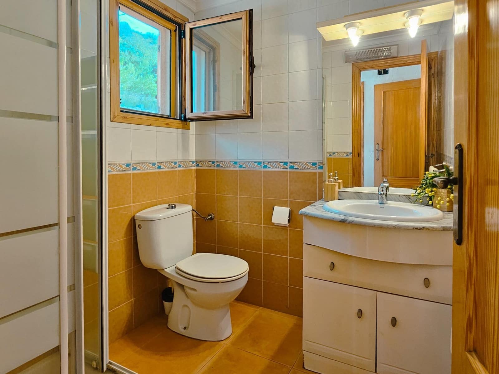 5 bedroom Villa for sale in Marchuquera with pool - € 410,000 (Ref: 9362676)