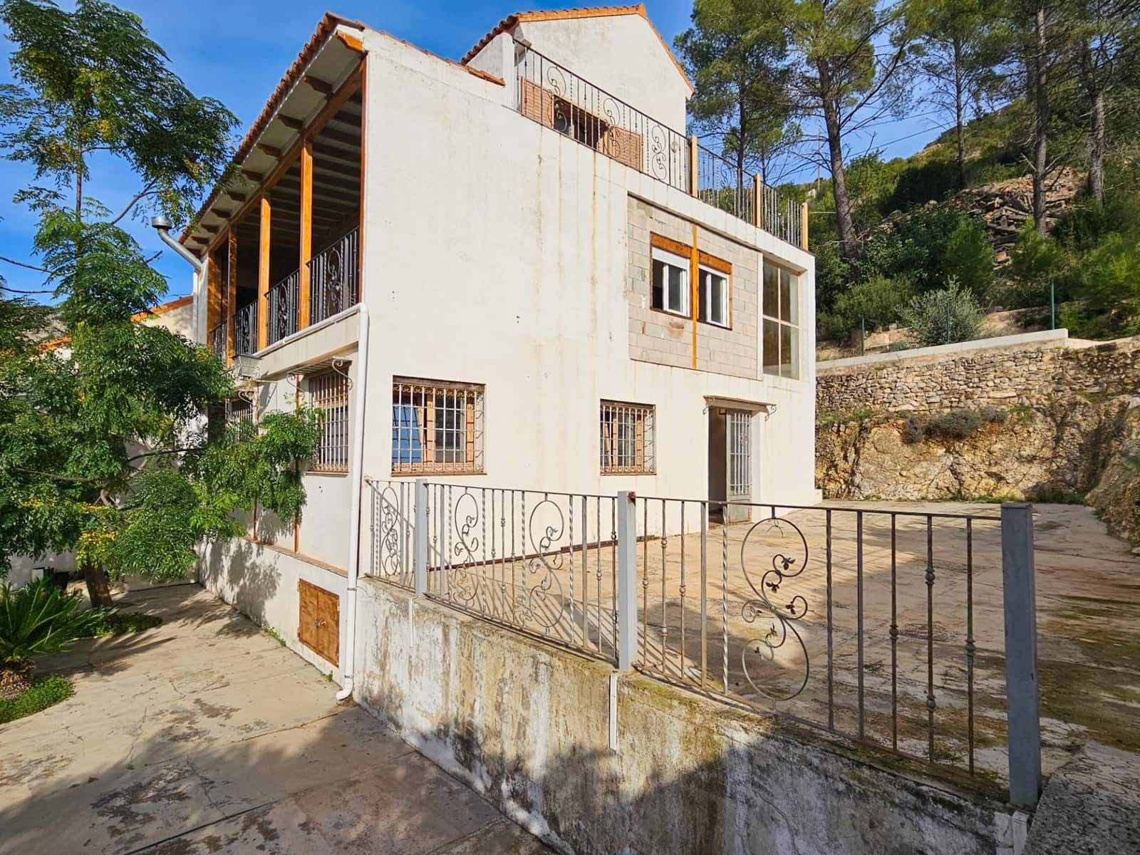 5 bedroom Villa for sale in Marchuquera with pool - € 389,000 (Ref: 9367598)