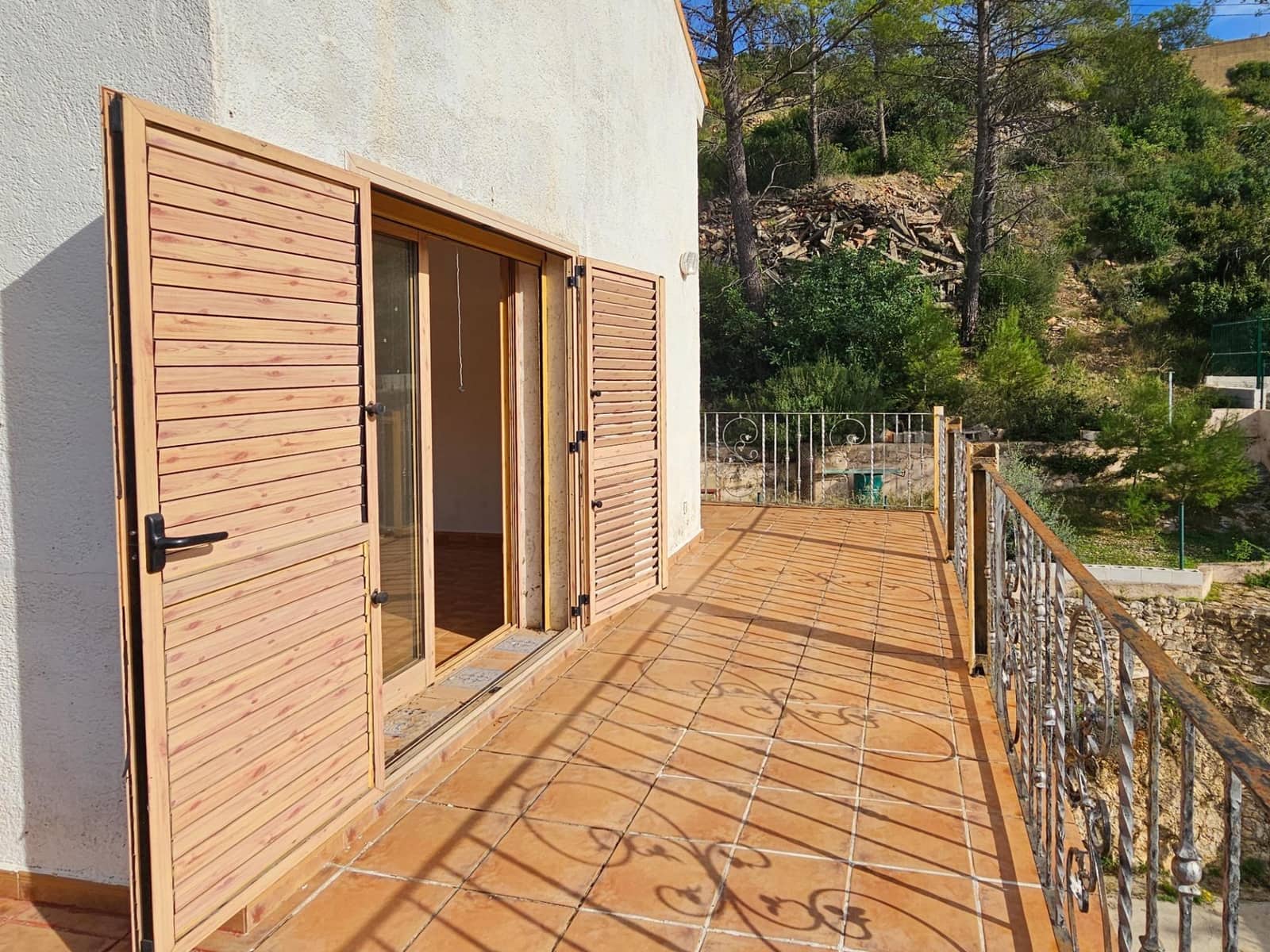 5 bedroom Villa for sale in Marchuquera with pool - € 389,000 (Ref: 9367598)