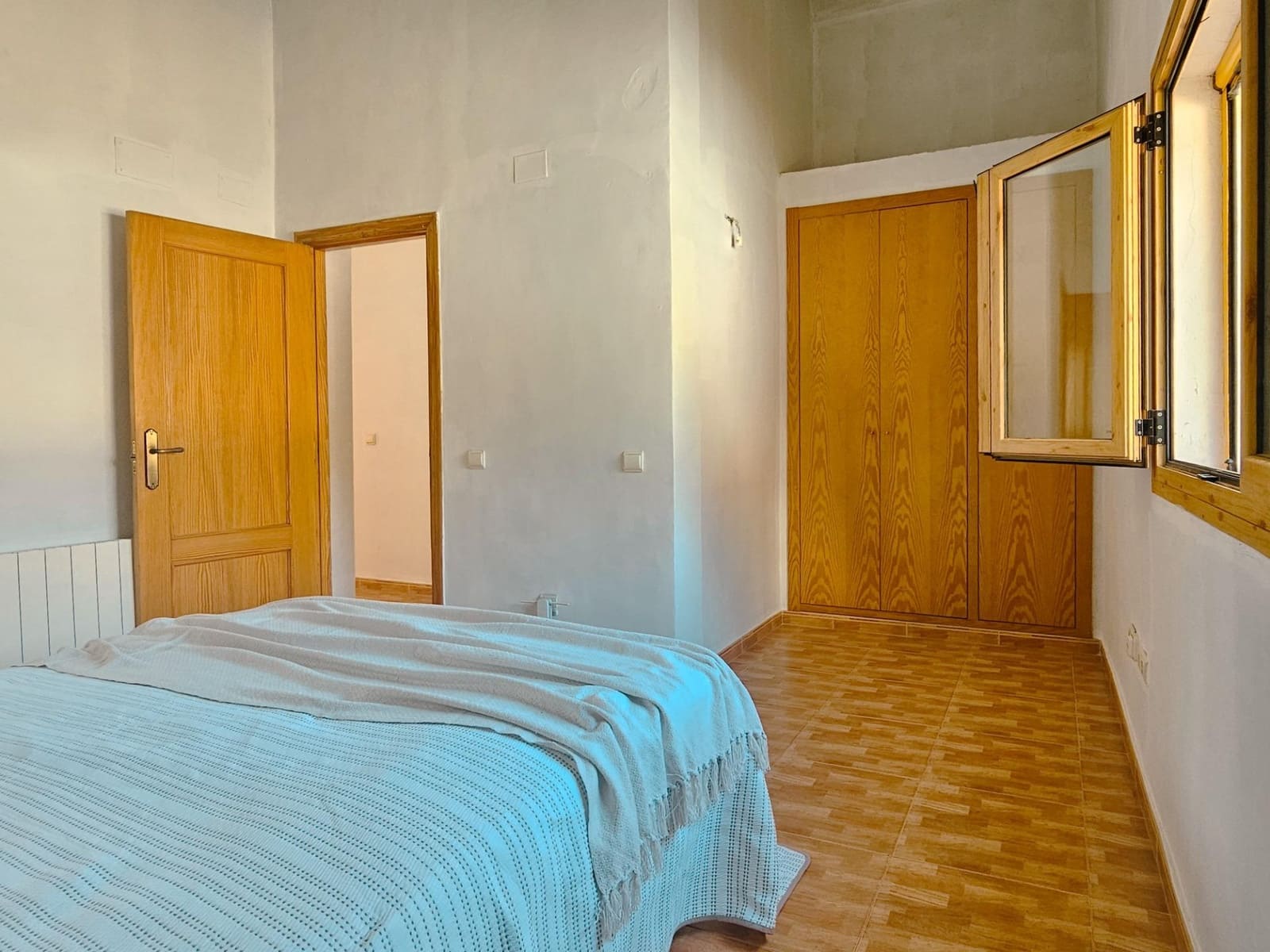 5 bedroom Villa for sale in Marchuquera with pool - € 370,000 (Ref: 9367598)