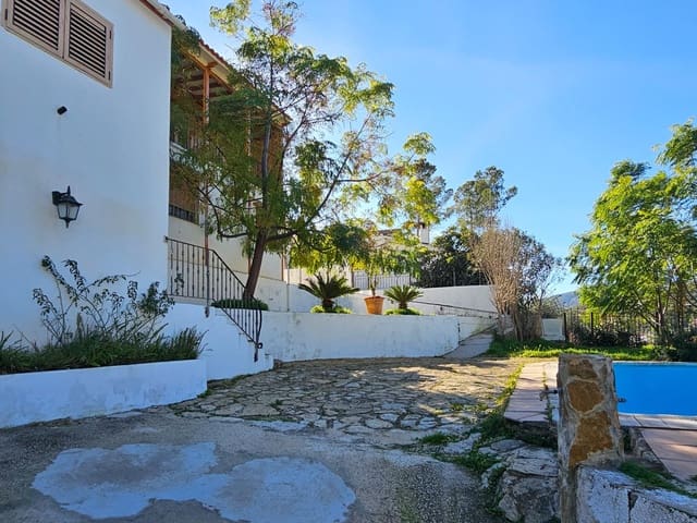 Chalet de 5 habitaciones en Marchuquera, Gandia en venta con piscina - 370.000 € (Ref: 9367598)