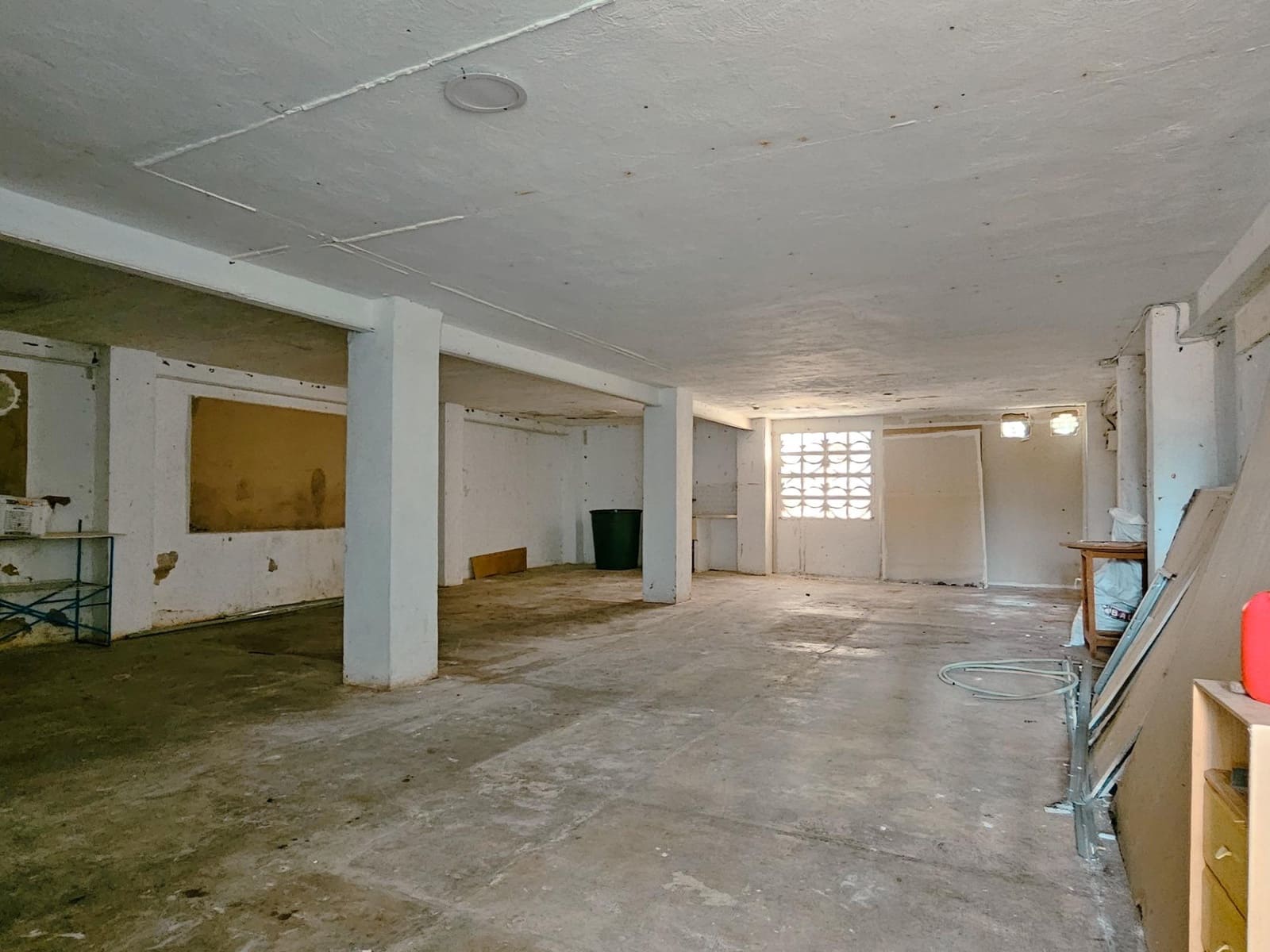 4 soverom Villa til salgs i Chiva med svømmebasseng - € 350 000 (Ref: 9385678)