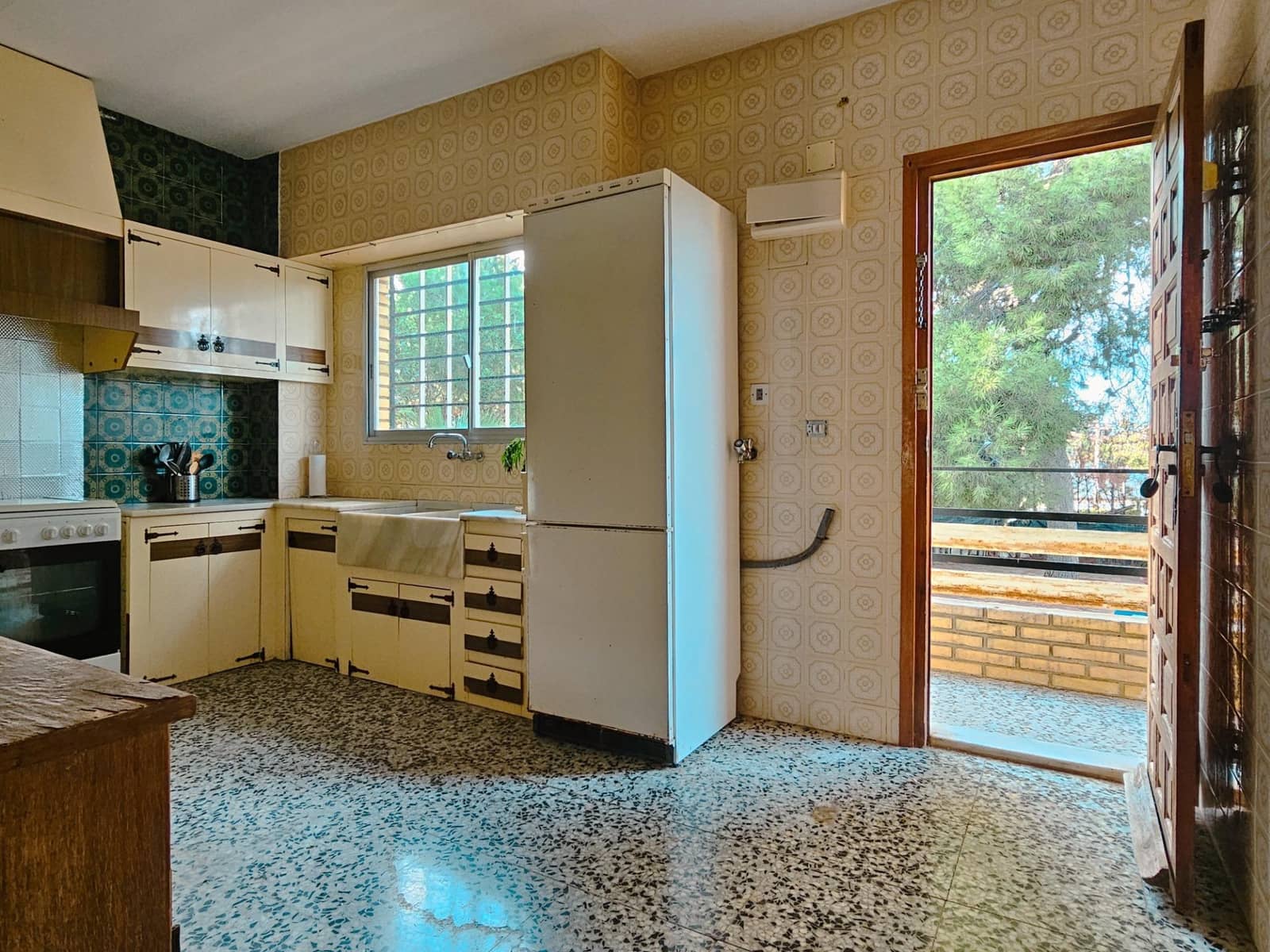 4 soverom Villa til salgs i Chiva med svømmebasseng - € 350 000 (Ref: 9385678)