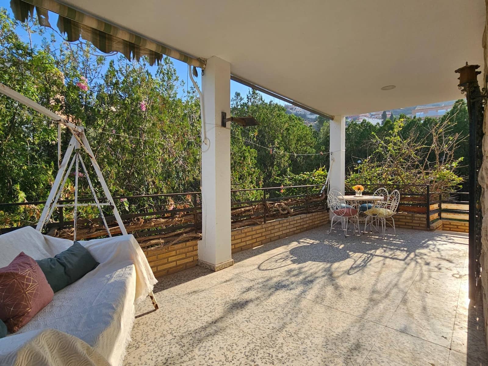 4 soverom Villa til salgs i Chiva med svømmebasseng - € 350 000 (Ref: 9385678)