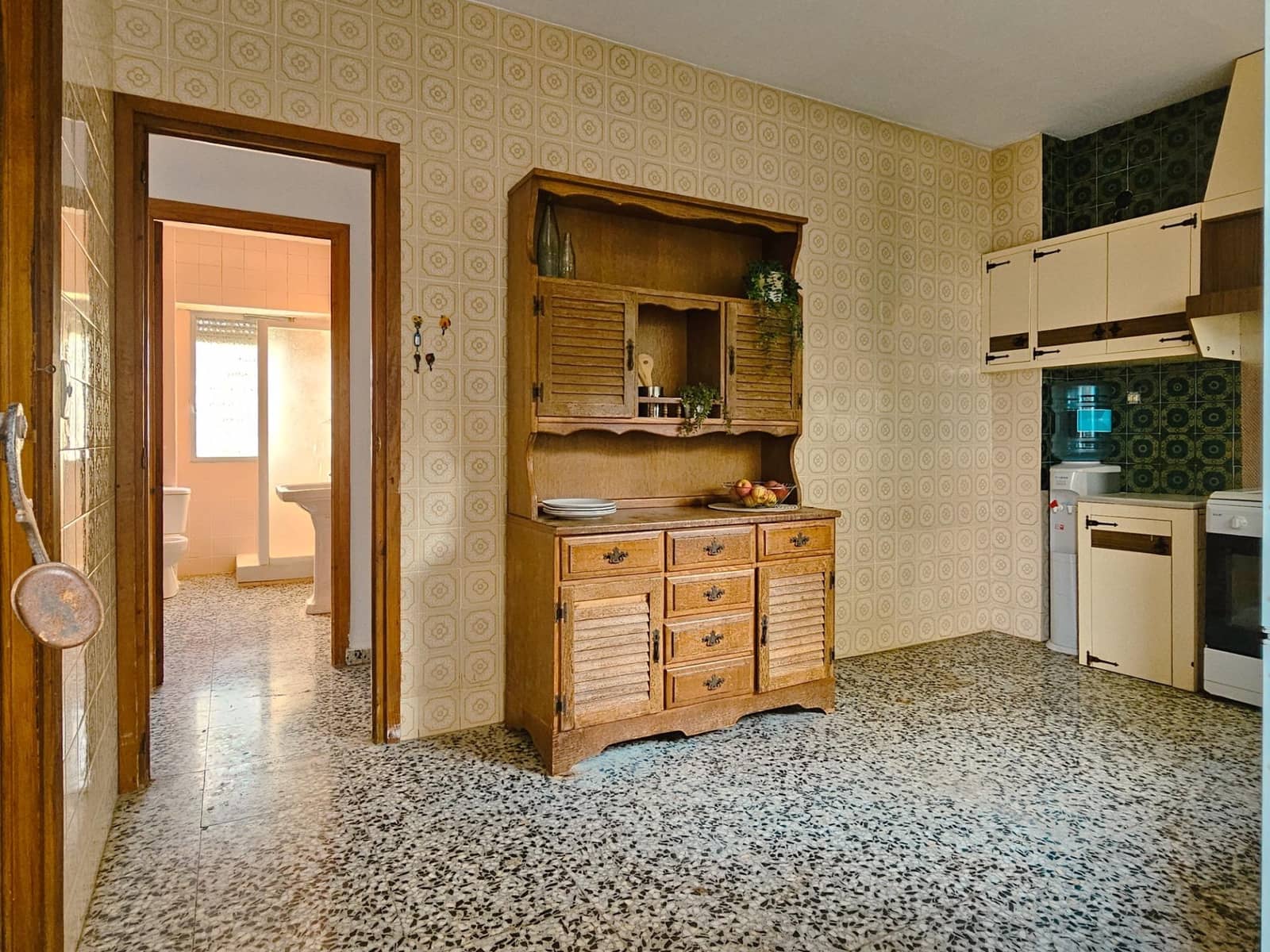 4 soverom Villa til salgs i Chiva med svømmebasseng - € 350 000 (Ref: 9385678)