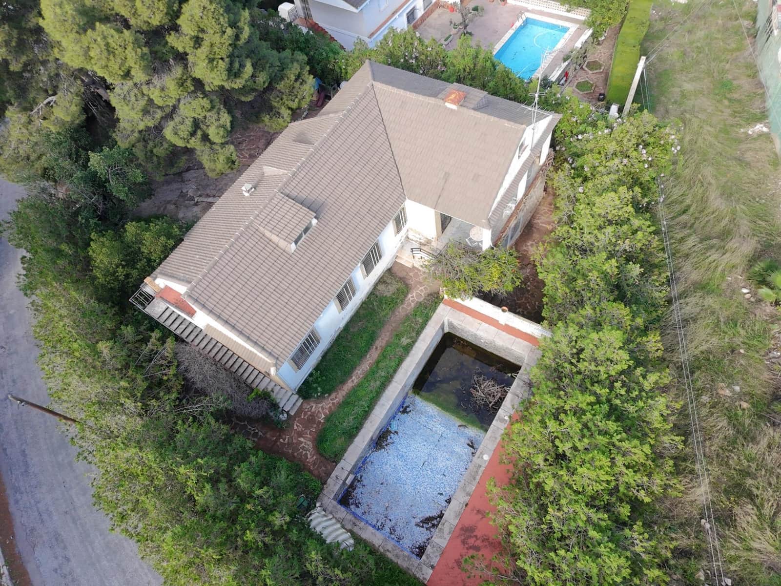 4 soverom Villa til salgs i Chiva med svømmebasseng - € 350 000 (Ref: 9385678)