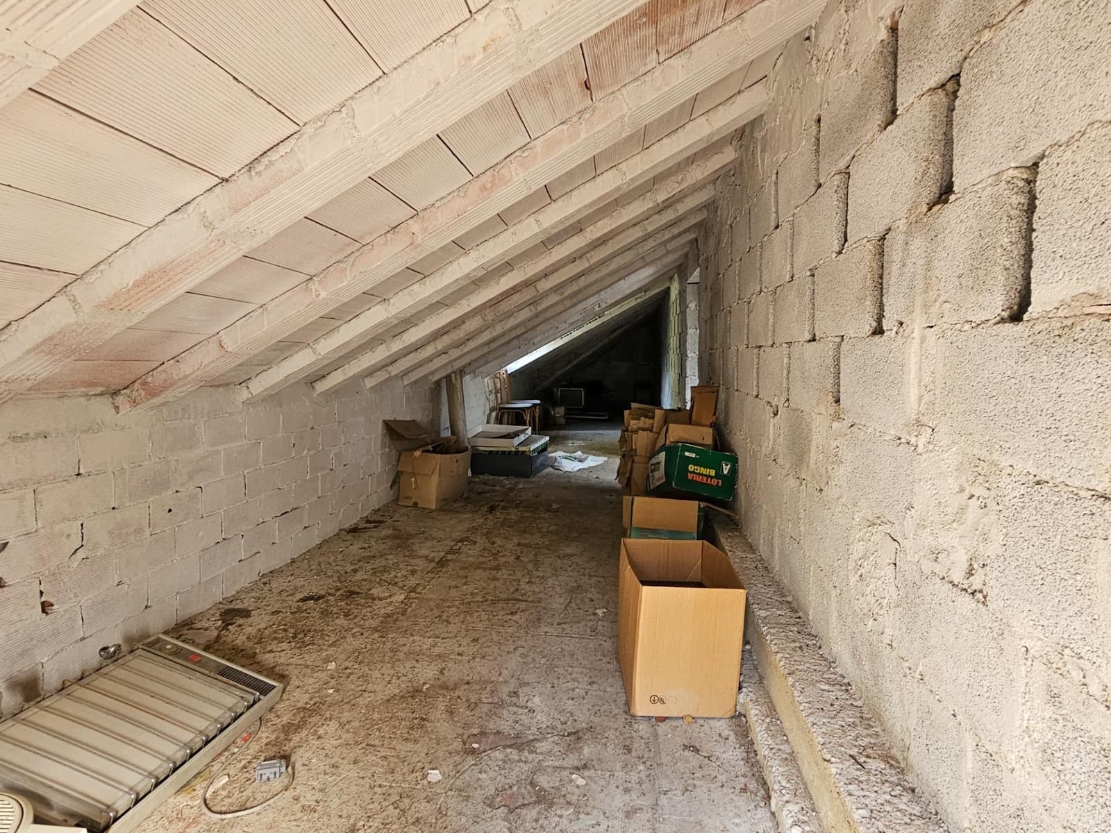 4 soverom Villa til salgs i Chiva med svømmebasseng - € 350 000 (Ref: 9385678)