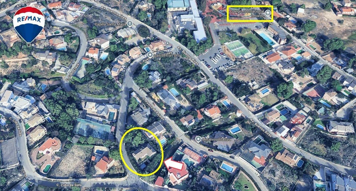 4 soverom Villa til salgs i Chiva med svømmebasseng - € 350 000 (Ref: 9385678)