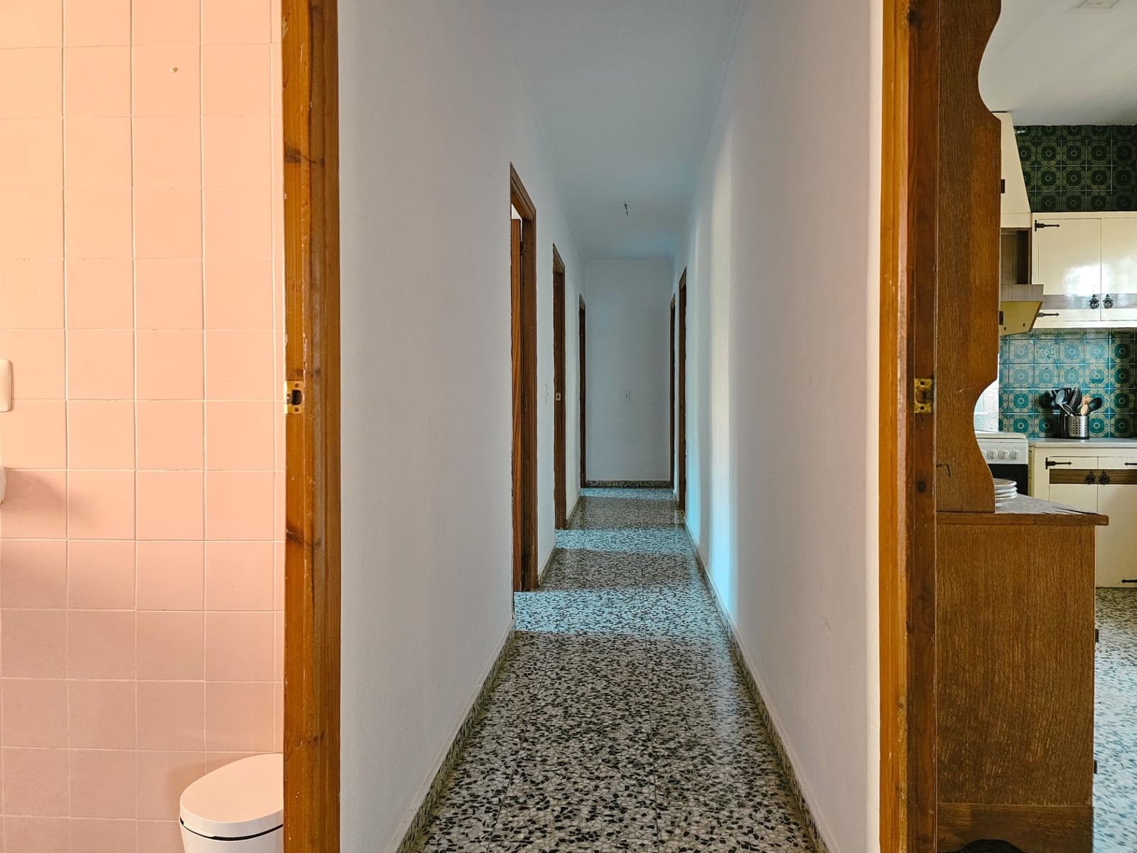 4 Zimmer Villa zu verkaufen in Chiva mit Pool - 350.000 € (Ref: 9385678)