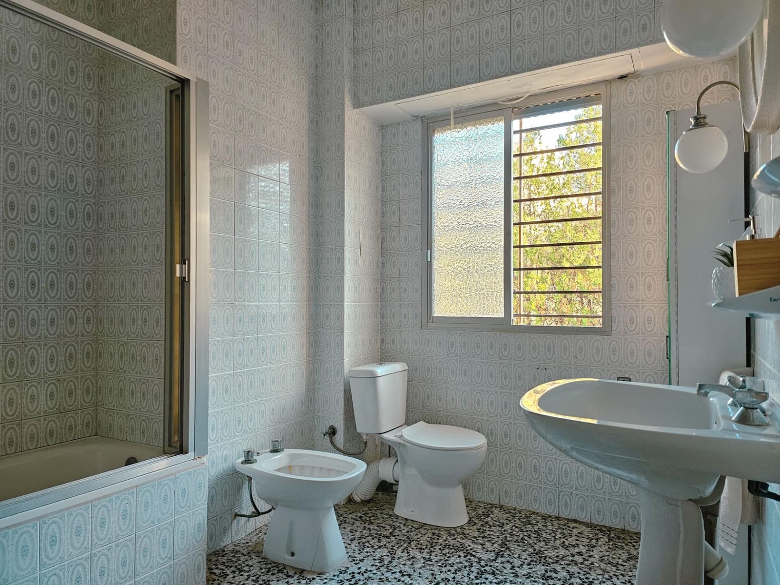 4 Zimmer Villa zu verkaufen in Chiva mit Pool - 350.000 € (Ref: 9385678)