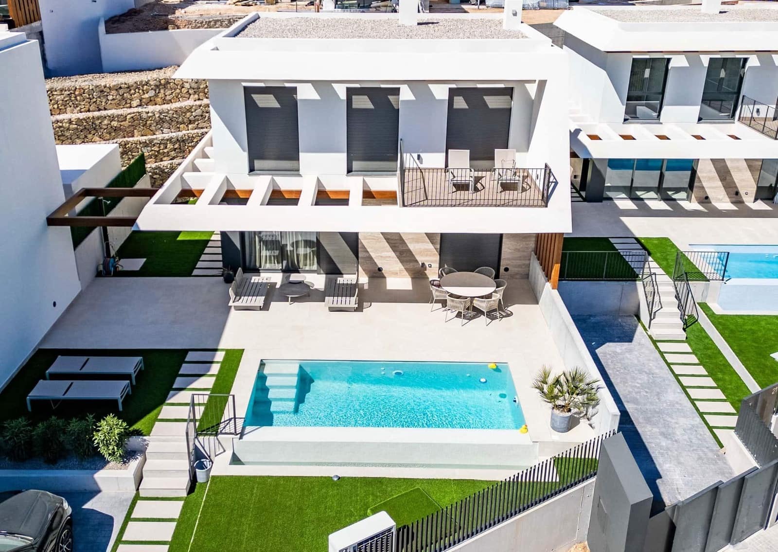 3 bedroom Villa for sale in Polop with pool - € 545,000 (Ref: 9387980)