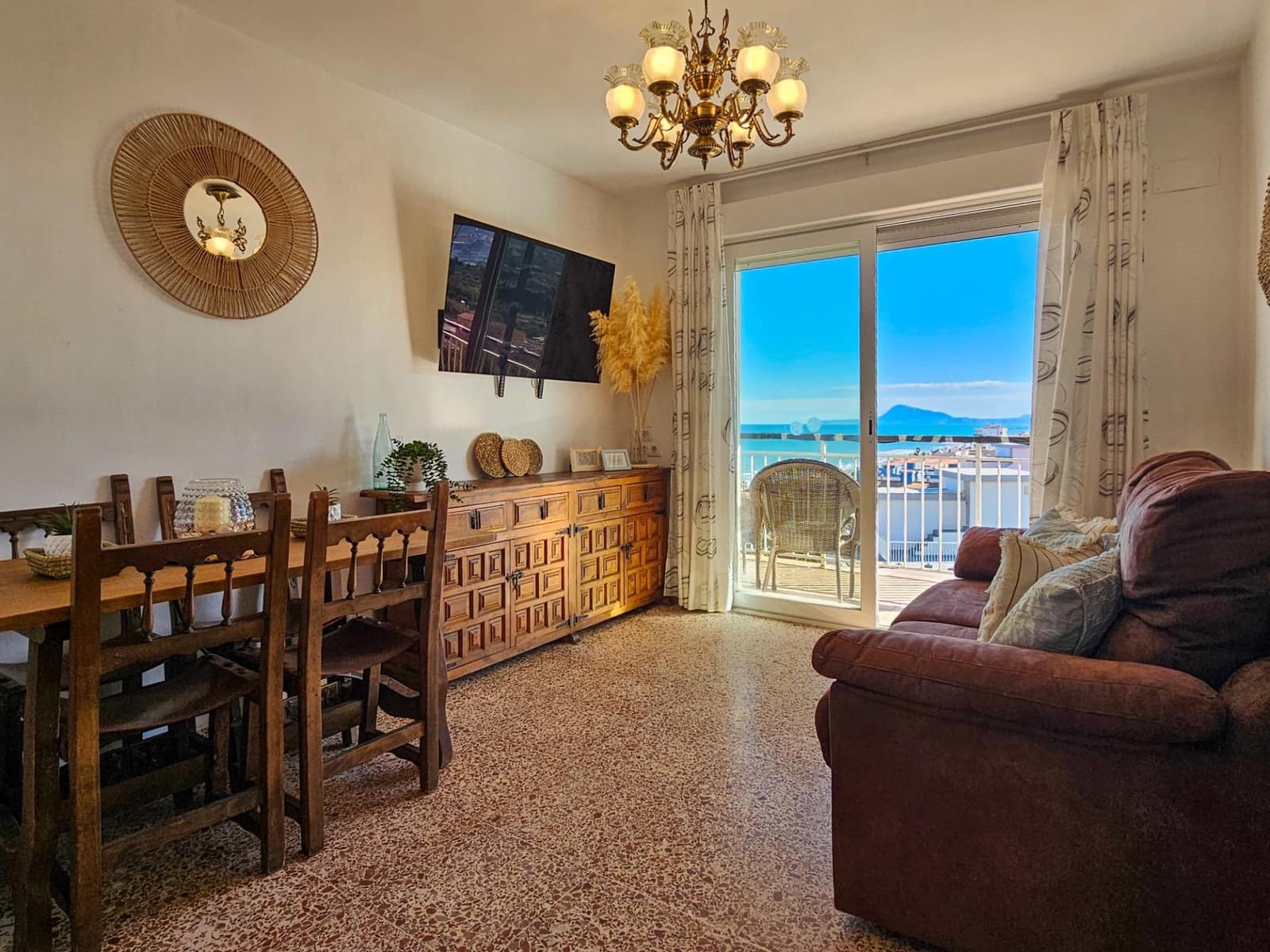 2 Zimmer Apartment zu verkaufen in Miramar mit Pool - 179.000 € (Ref: 9406920)