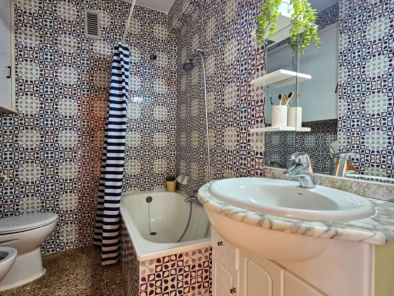 2 Zimmer Apartment zu verkaufen in Miramar mit Pool - 179.000 € (Ref: 9406920)