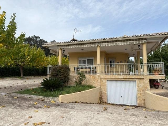 4 soveværelse Villa til salg i Xativa med swimmingpool garage - € 314.900 (Ref: 9419852)