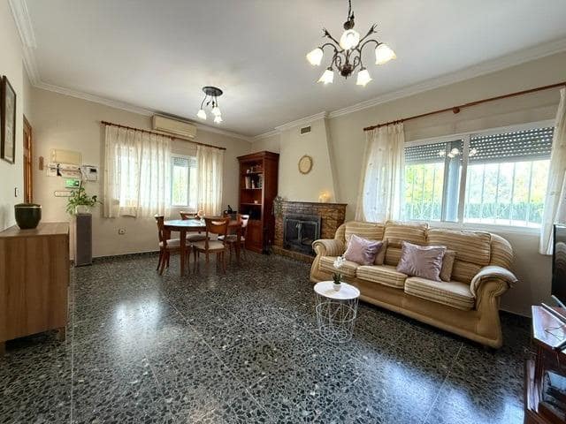 4 soveværelse Villa til salg i Xativa med swimmingpool garage - € 314.900 (Ref: 9419852)