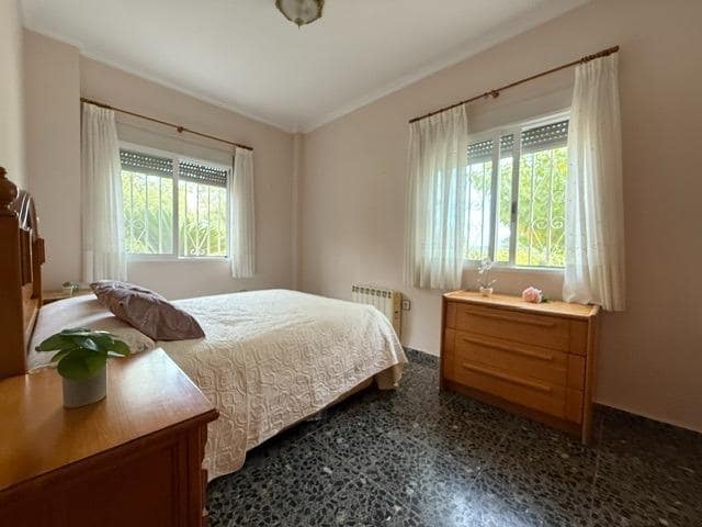 4 soveværelse Villa til salg i Xativa med swimmingpool garage - € 314.900 (Ref: 9419852)