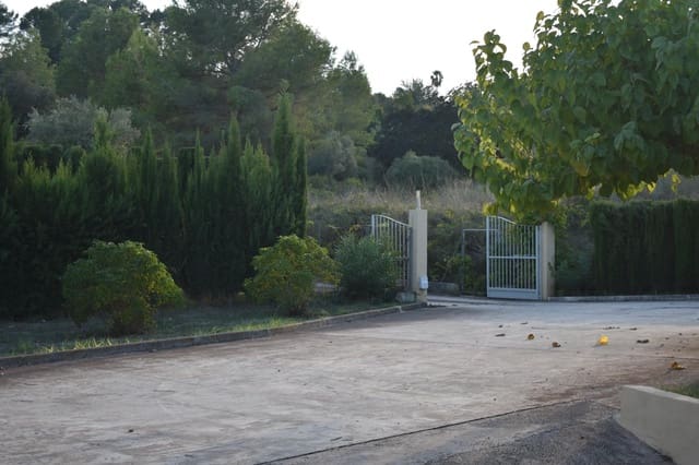 4 soveværelse Villa til salg i Xàtiva med swimmingpool garage - € 314.900 (Ref: 9419852)