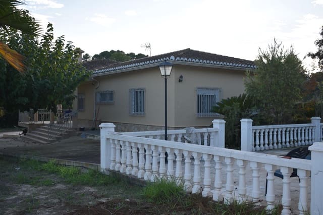 4 soveværelse Villa til salg i Xàtiva med swimmingpool garage - € 314.900 (Ref: 9419852)