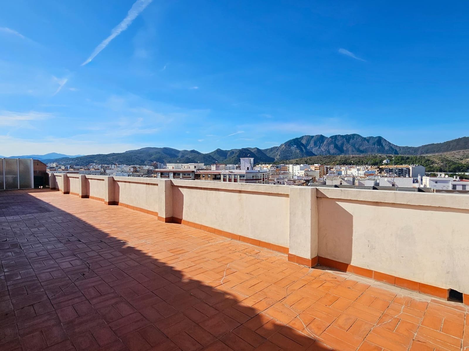 5 sovrum Takvåning till salu i Gandia - 350 000 € (Ref: 9427279)