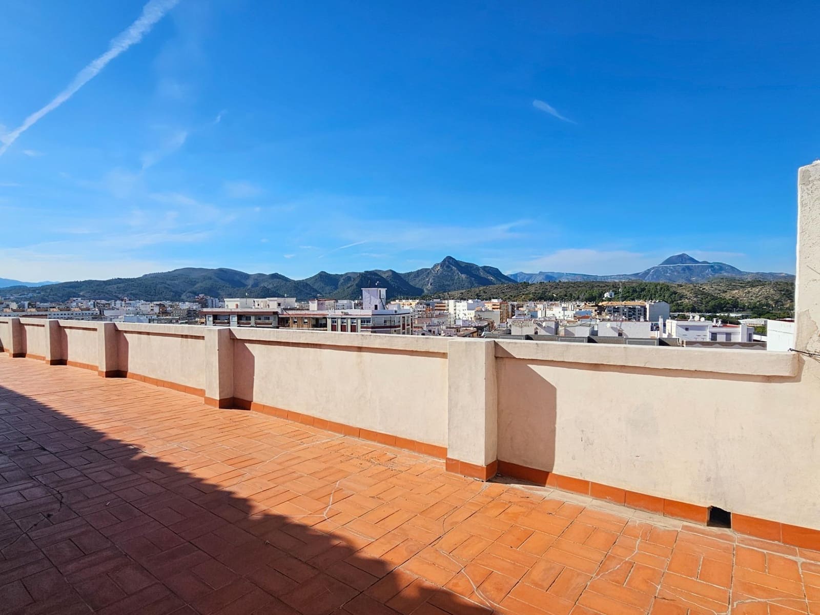 5 quarto Penthouse para venda em Gandia - 350 000 € (Ref: 9427279)