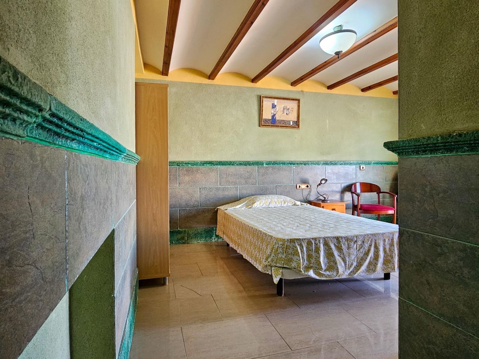 5 bedroom Penthouse for sale in Gandia - € 350,000 (Ref: 9427279)