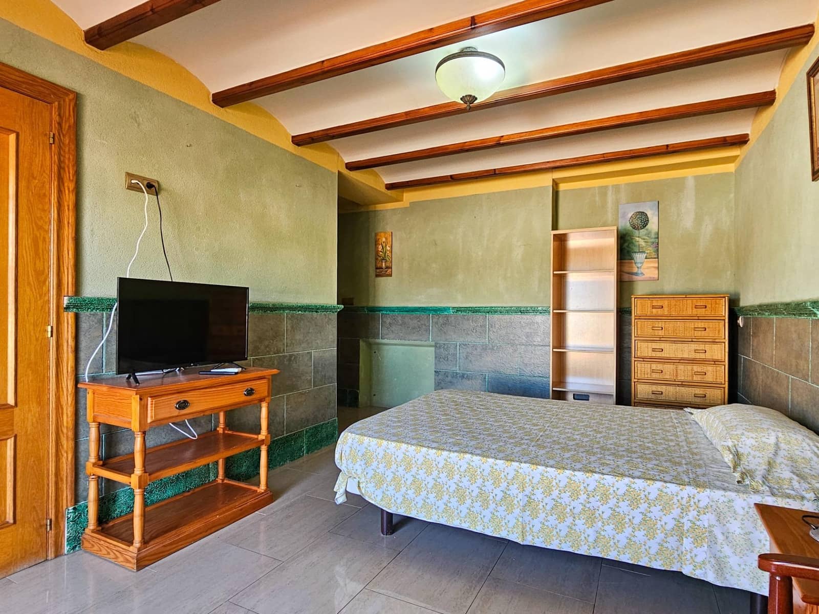 5 bedroom Penthouse for sale in Gandia - € 350,000 (Ref: 9427279)