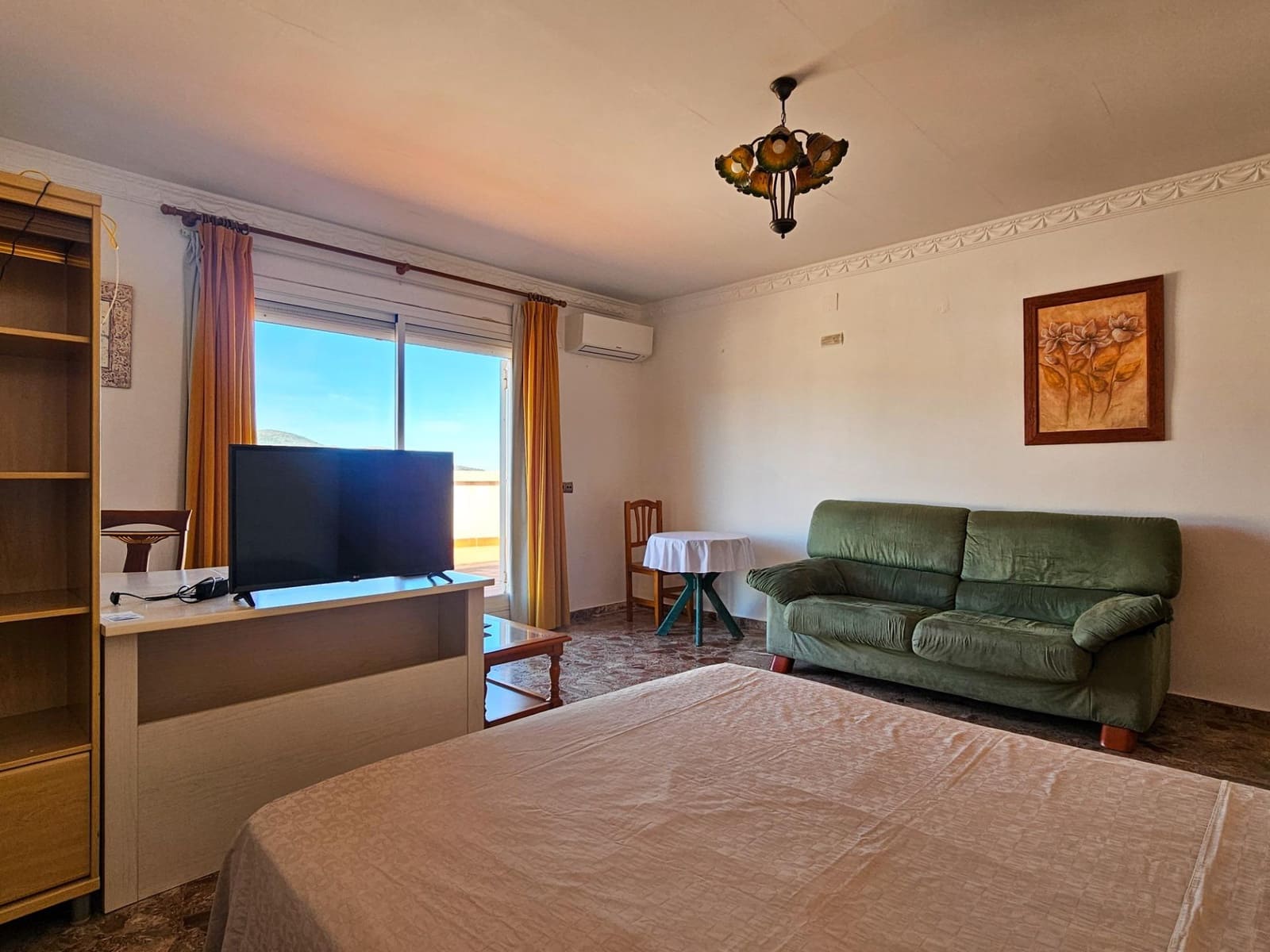 5 bedroom Penthouse for sale in Gandia - € 350,000 (Ref: 9427279)