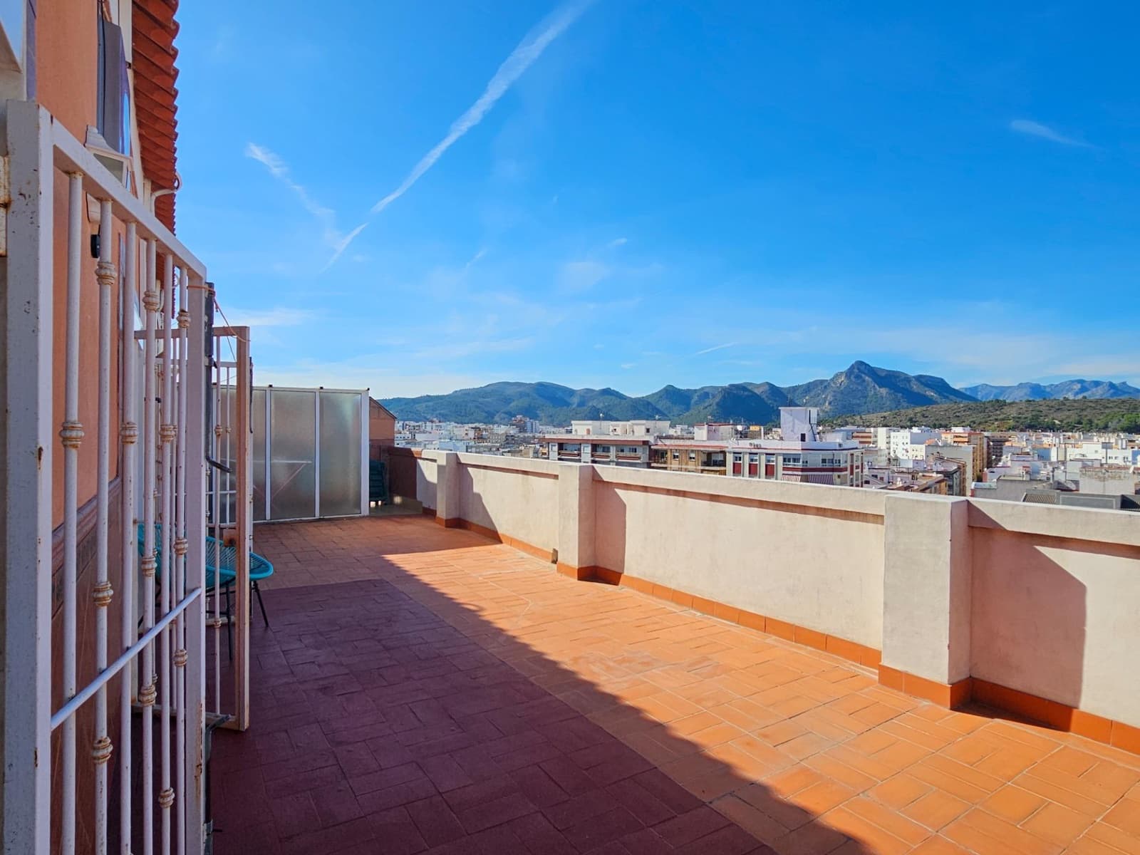 5 bedroom Penthouse for sale in Gandia - € 350,000 (Ref: 9427279)