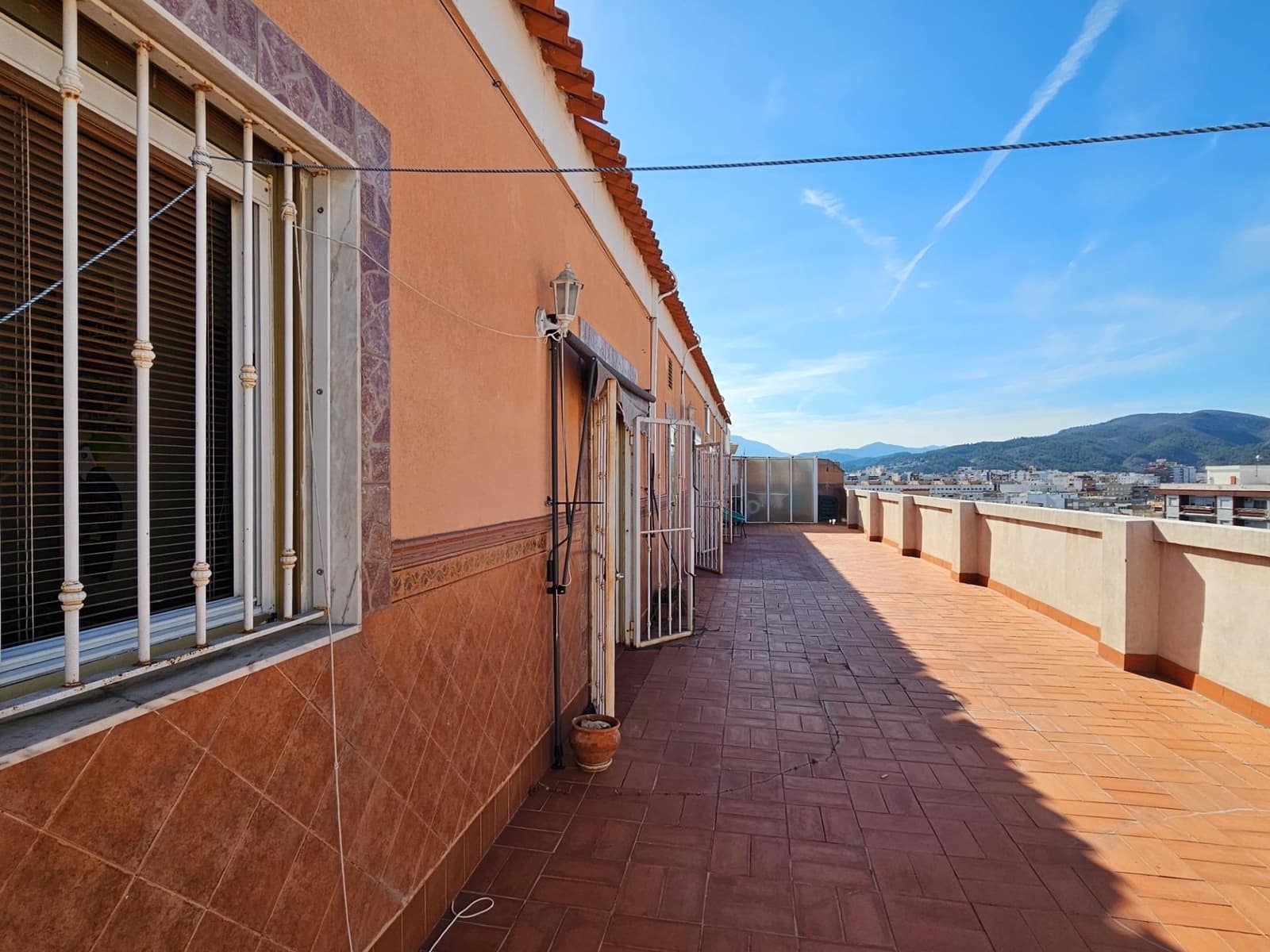 5 bedroom Penthouse for sale in Gandia - € 350,000 (Ref: 9427279)