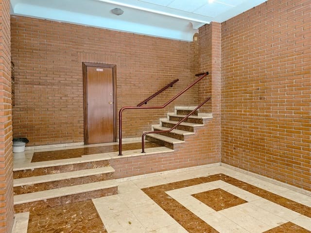 4 quarto Apartamento para venda em Gandia - 199 000 € (Ref: 9440184)