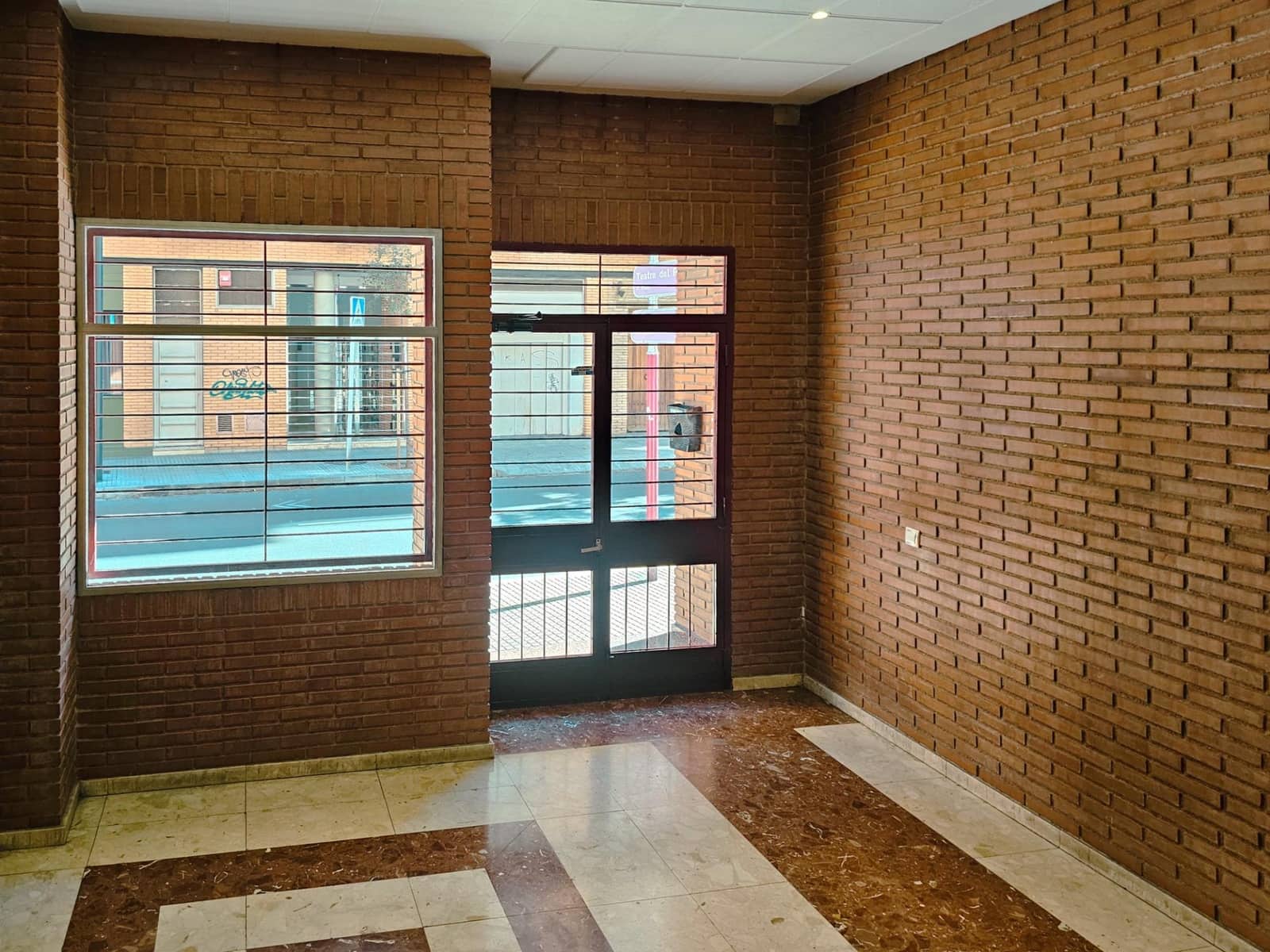 4 bedroom Flat for sale in Gandia - € 199,000 (Ref: 9440184)