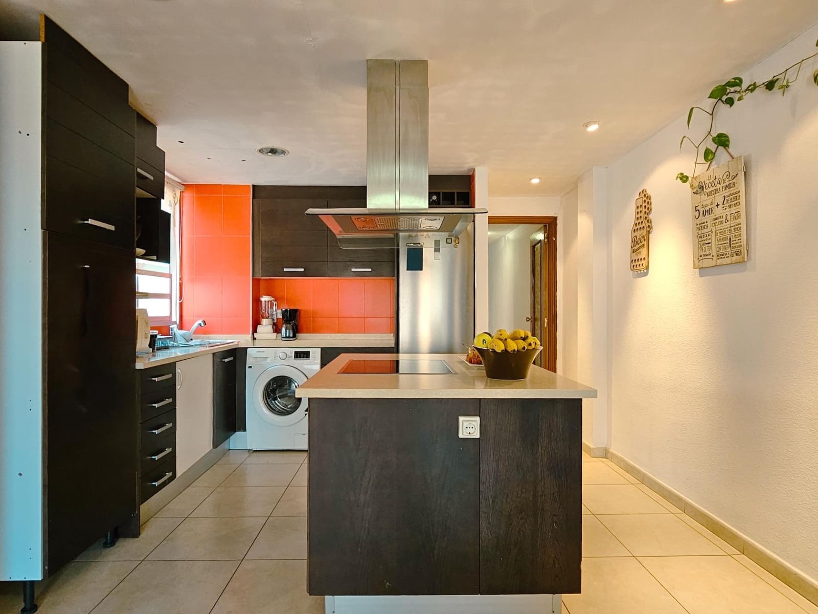 4 bedroom Flat for sale in Gandia - € 199,000 (Ref: 9440184)