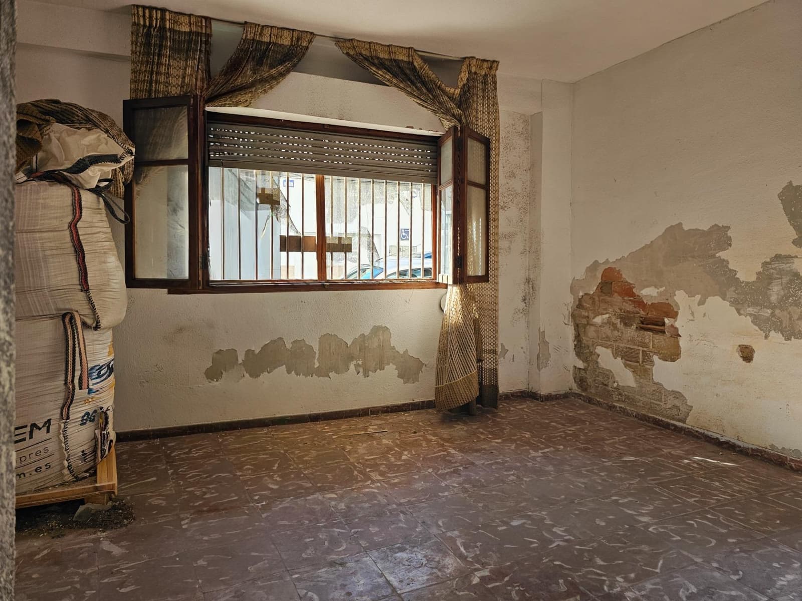 2 soverom Leilighet til salgs i Gandia - € 76 000 (Ref: 9451041)