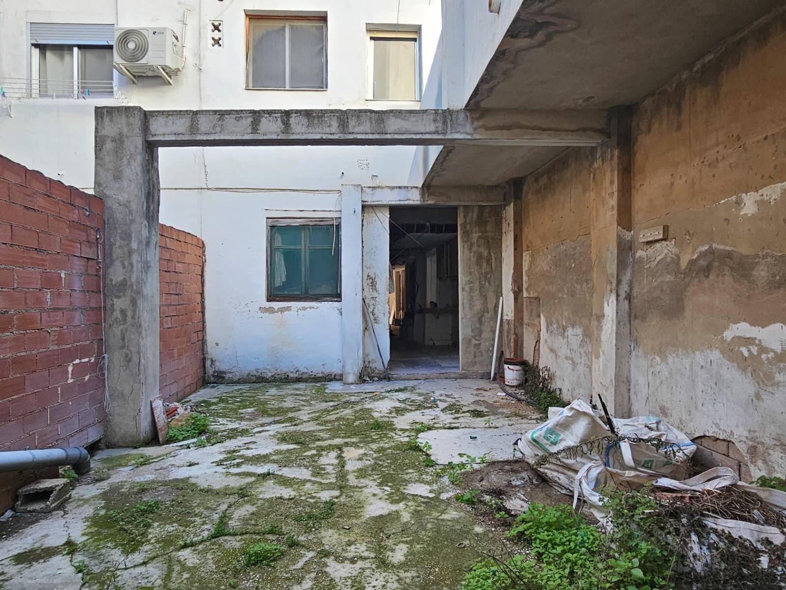 2 soverom Leilighet til salgs i Gandia - € 76 000 (Ref: 9451041)