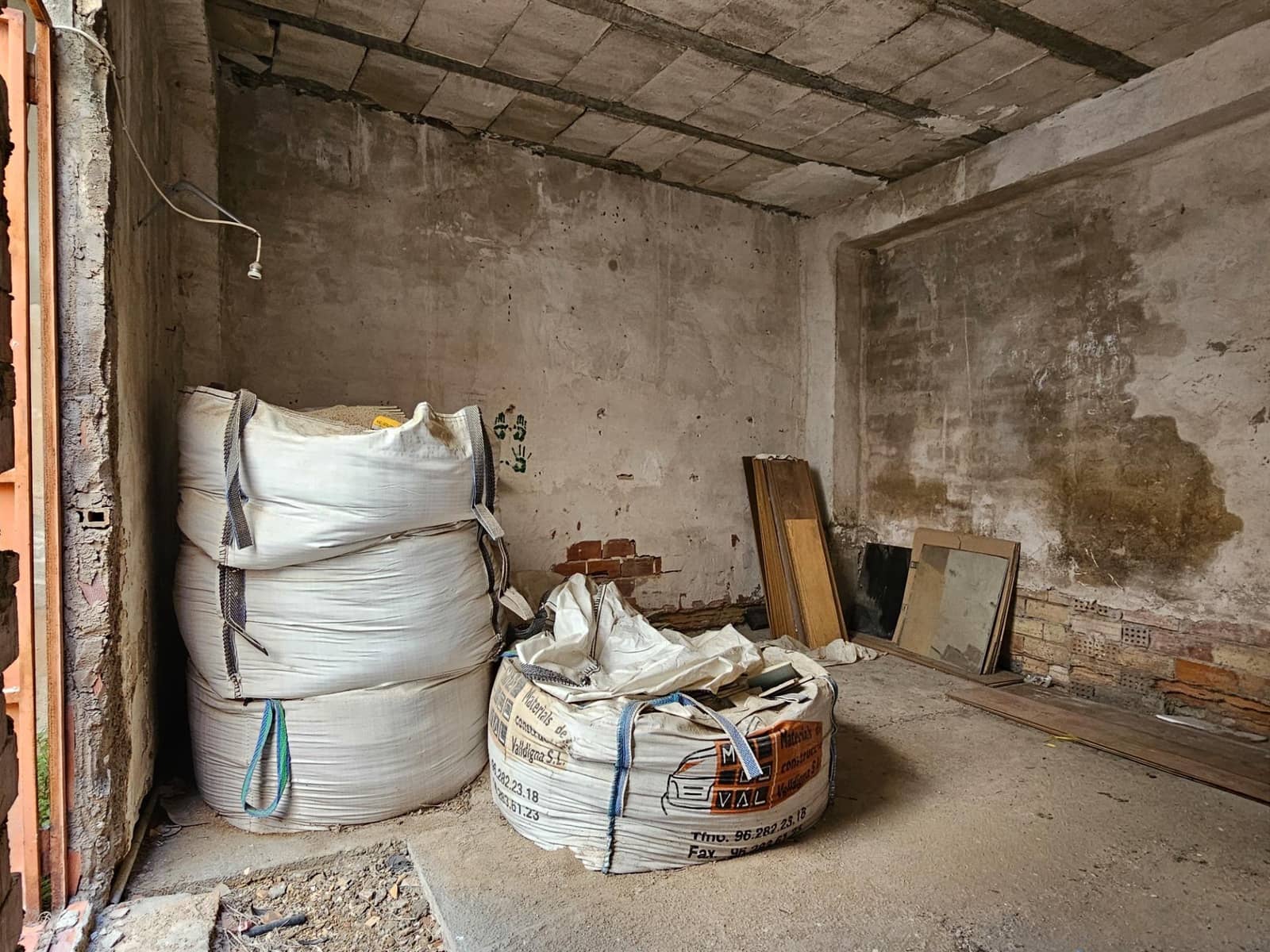 2 soverom Leilighet til salgs i Gandia - € 76 000 (Ref: 9451041)