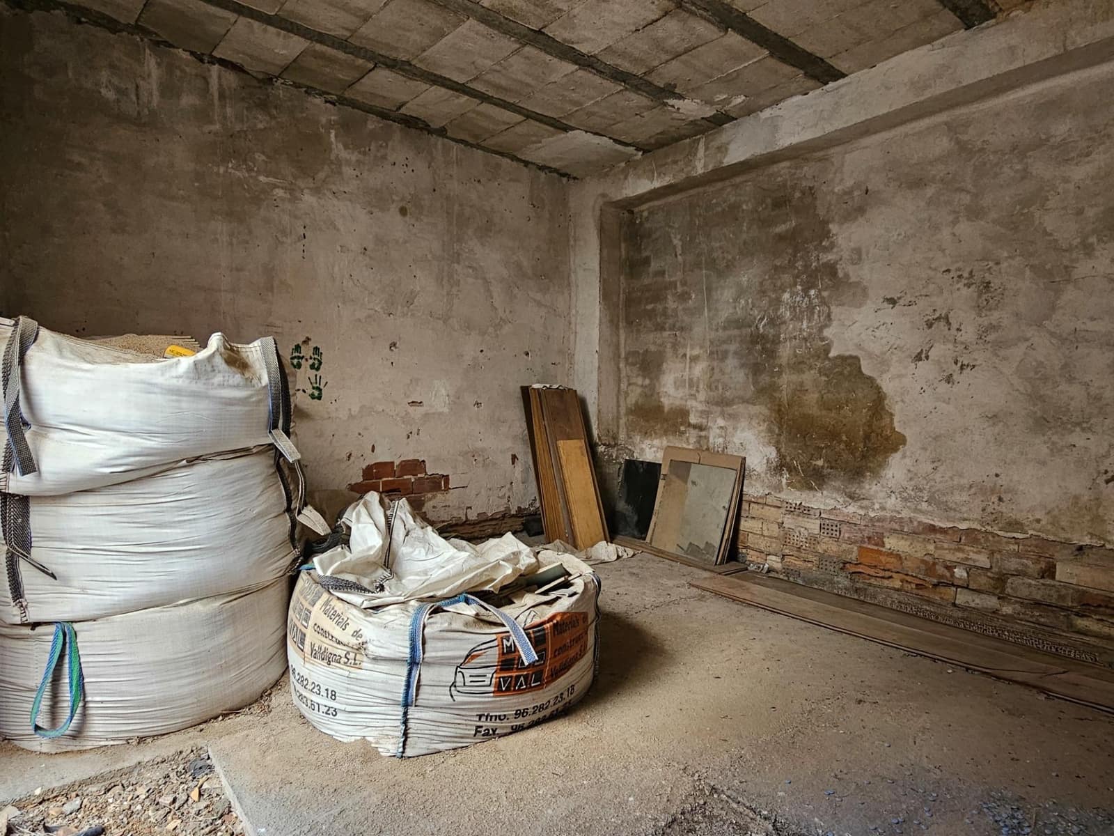 2 soverom Leilighet til salgs i Gandia - € 76 000 (Ref: 9451041)