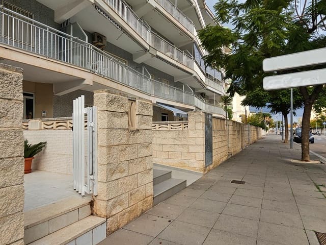 2 makuuhuone Huoneisto myytävänä paikassa Gandia - 182 000 € (Ref: 9456298)