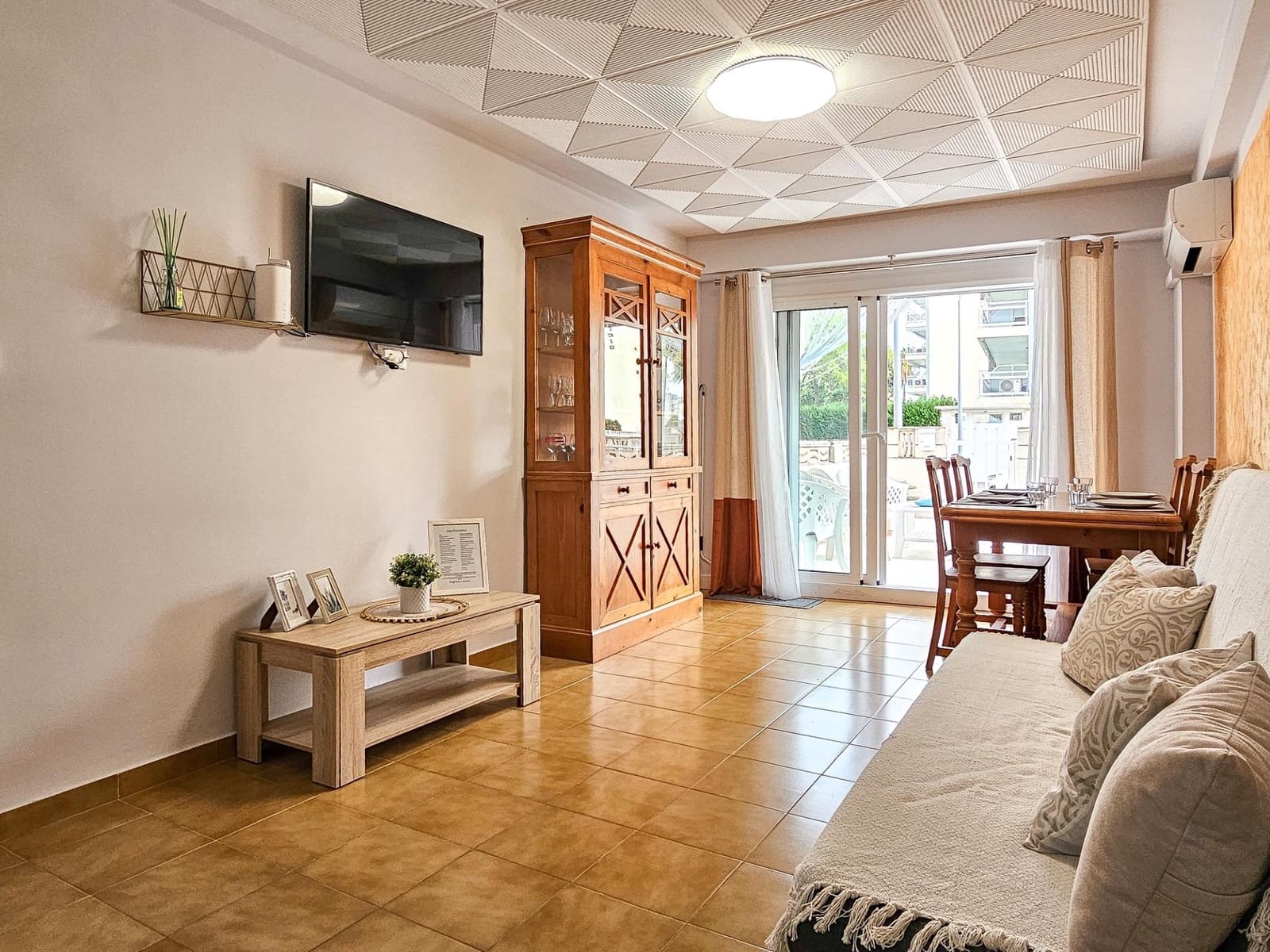 2 bedroom Apartment for sale in Gandia - € 182,000 (Ref: 9456298)