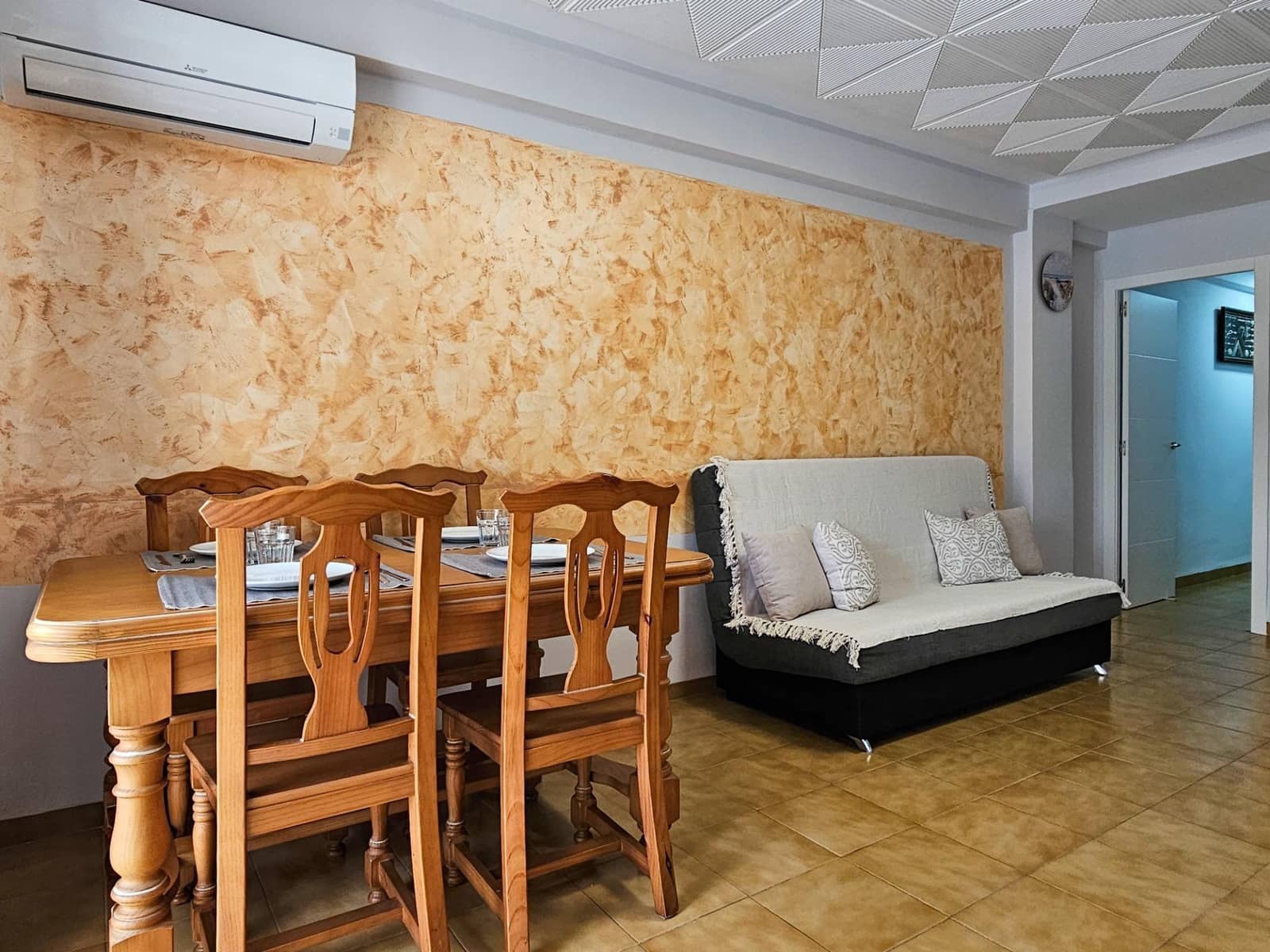 2 bedroom Apartment for sale in Gandia - € 179,000 (Ref: 9456298)