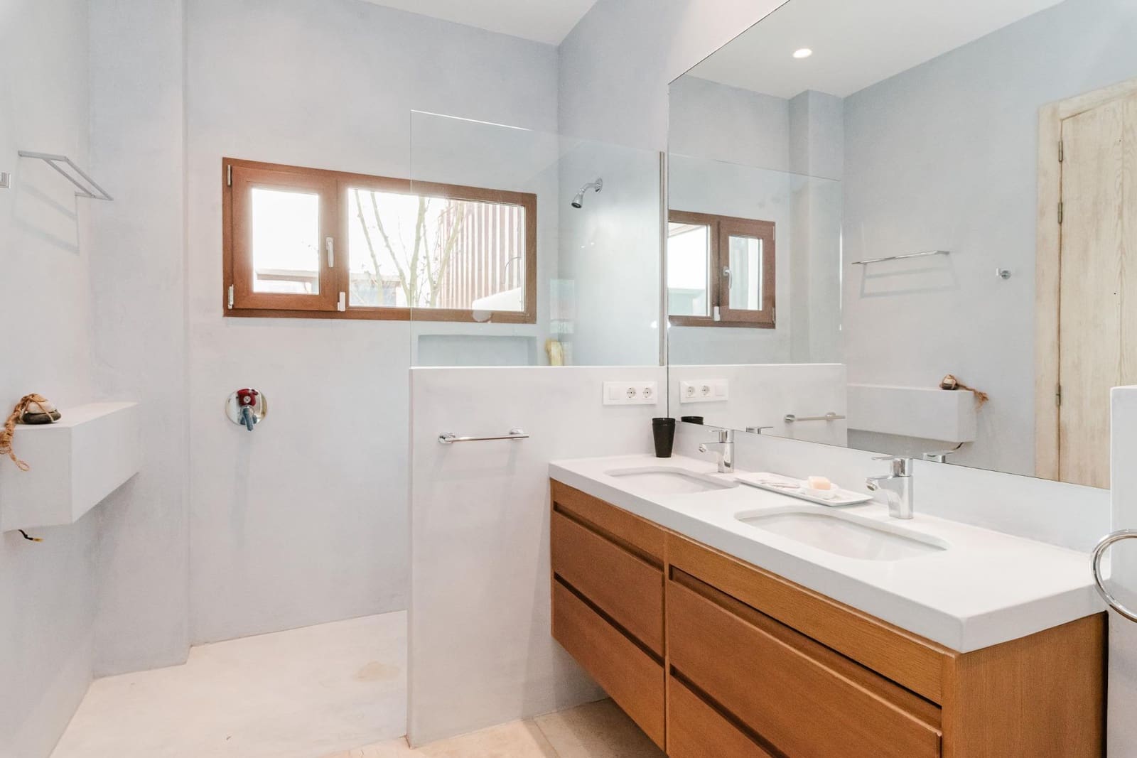 3 soverom Villa til salgs i Rotova med svømmebasseng garasje - € 600 000 (Ref: 9568732)