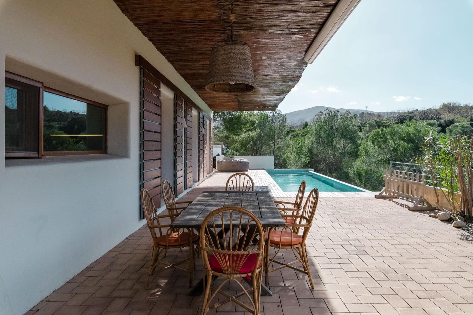 3 soverom Villa til salgs i Rotova med svømmebasseng garasje - € 600 000 (Ref: 9568732)