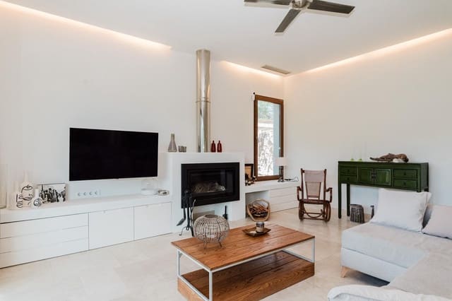 3 quarto Moradia para venda em Rótova com piscina garagem - 600 000 € (Ref: 9568732)