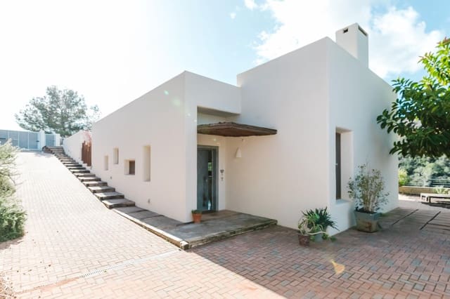 3 quarto Moradia para venda em Rótova com piscina garagem - 600 000 € (Ref: 9568732)