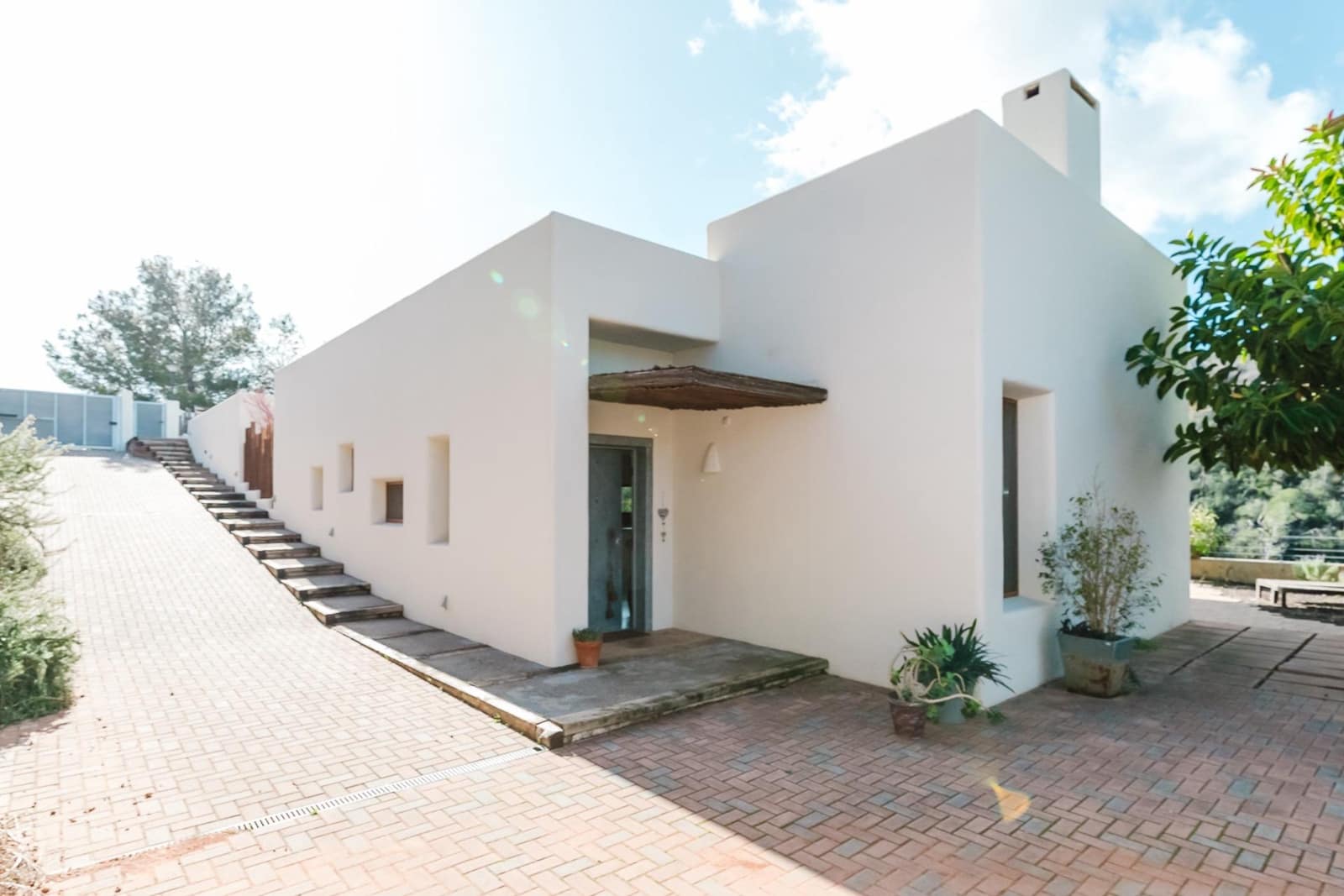 3 bedroom Villa for sale in Gandia with pool garage - € 600,000 (Ref: 9568732)