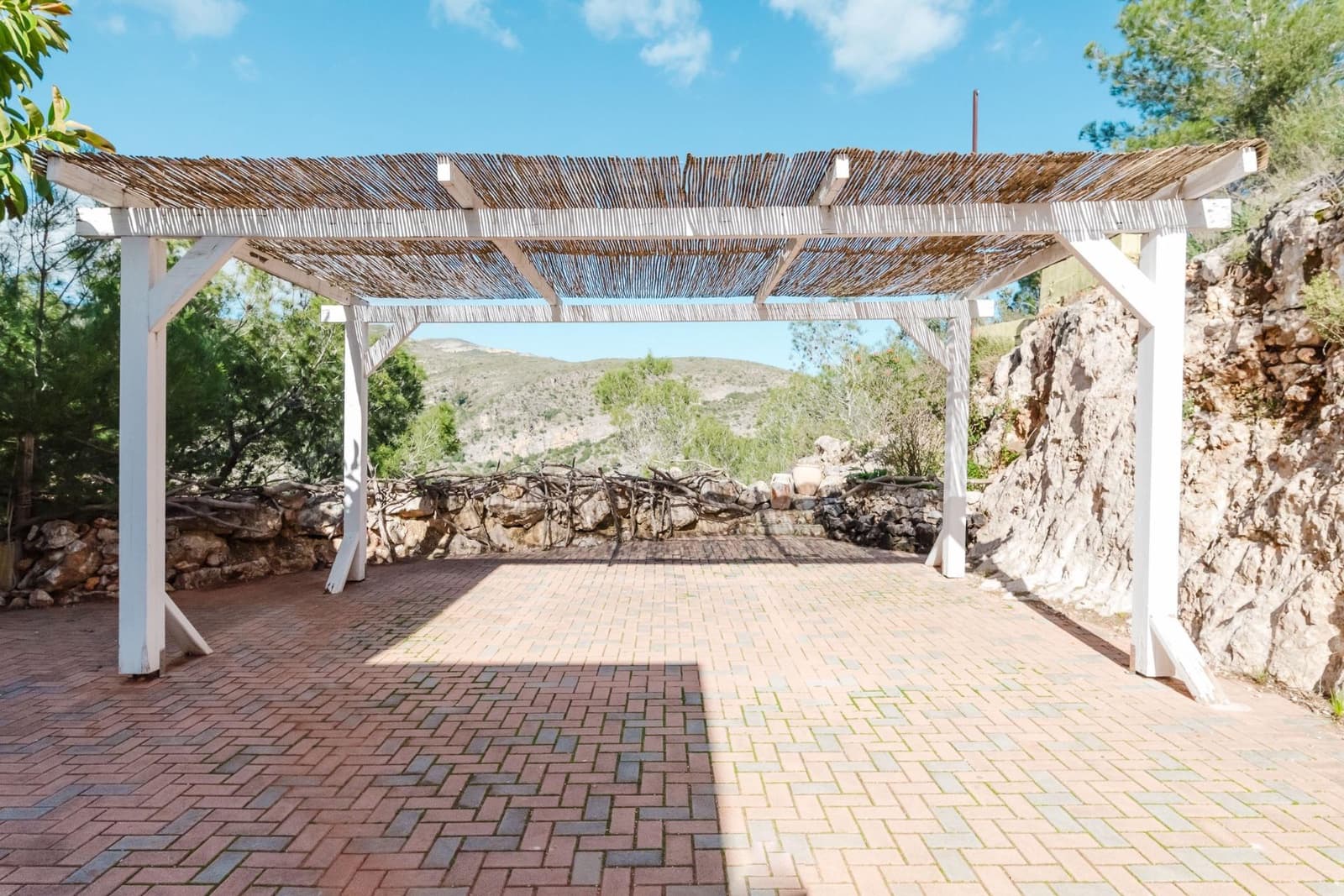 3 bedroom Villa for sale in Gandia with pool garage - € 600,000 (Ref: 9568732)