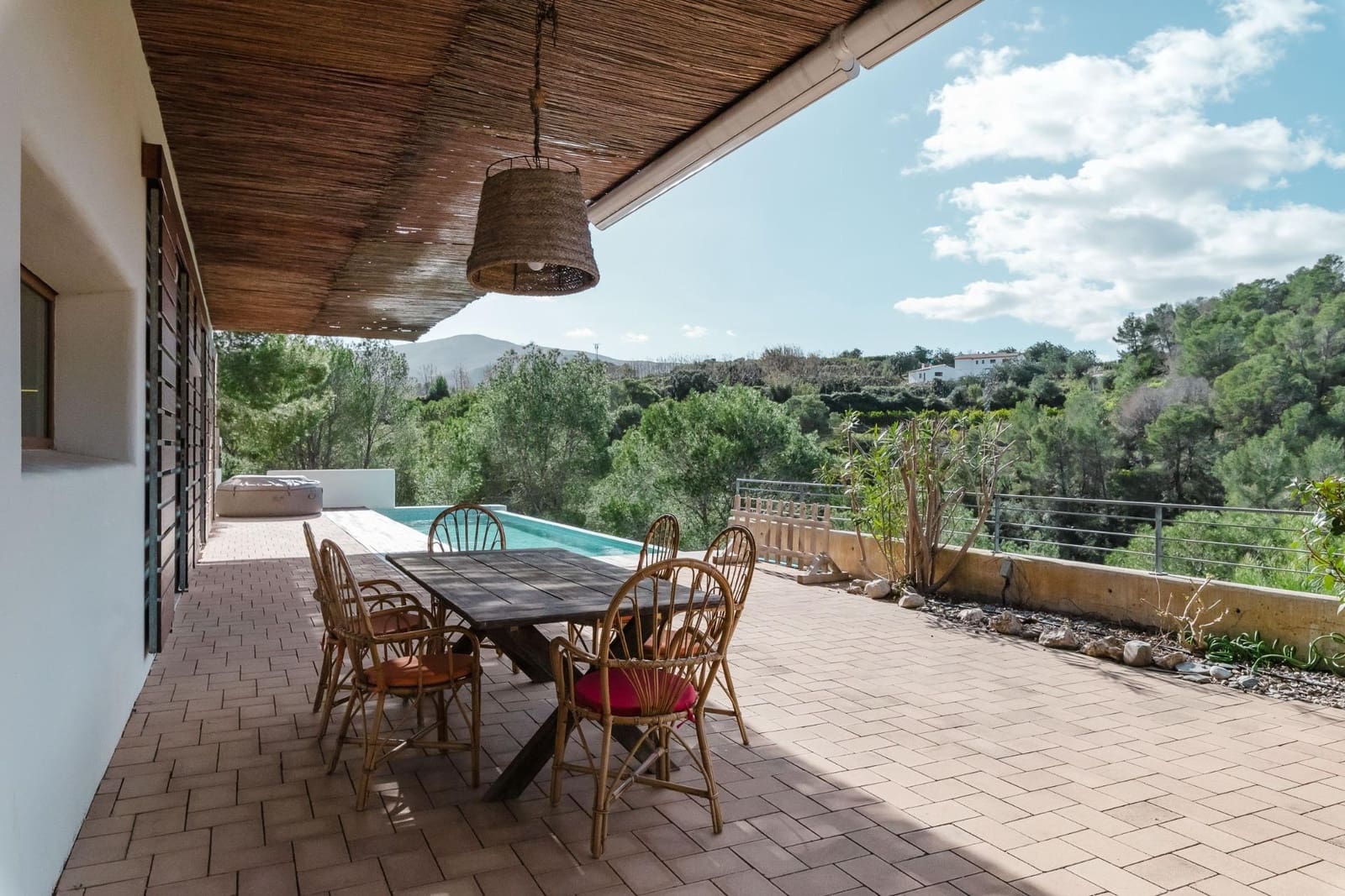 3 bedroom Villa for sale in Gandia with pool garage - € 600,000 (Ref: 9568732)