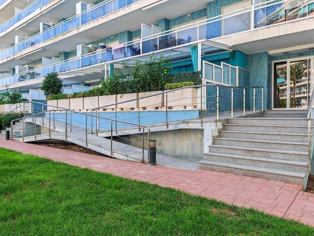 2 sovrum Lägenhet att hyra i Gandia med pool - 950 € (Ref: 9582999)