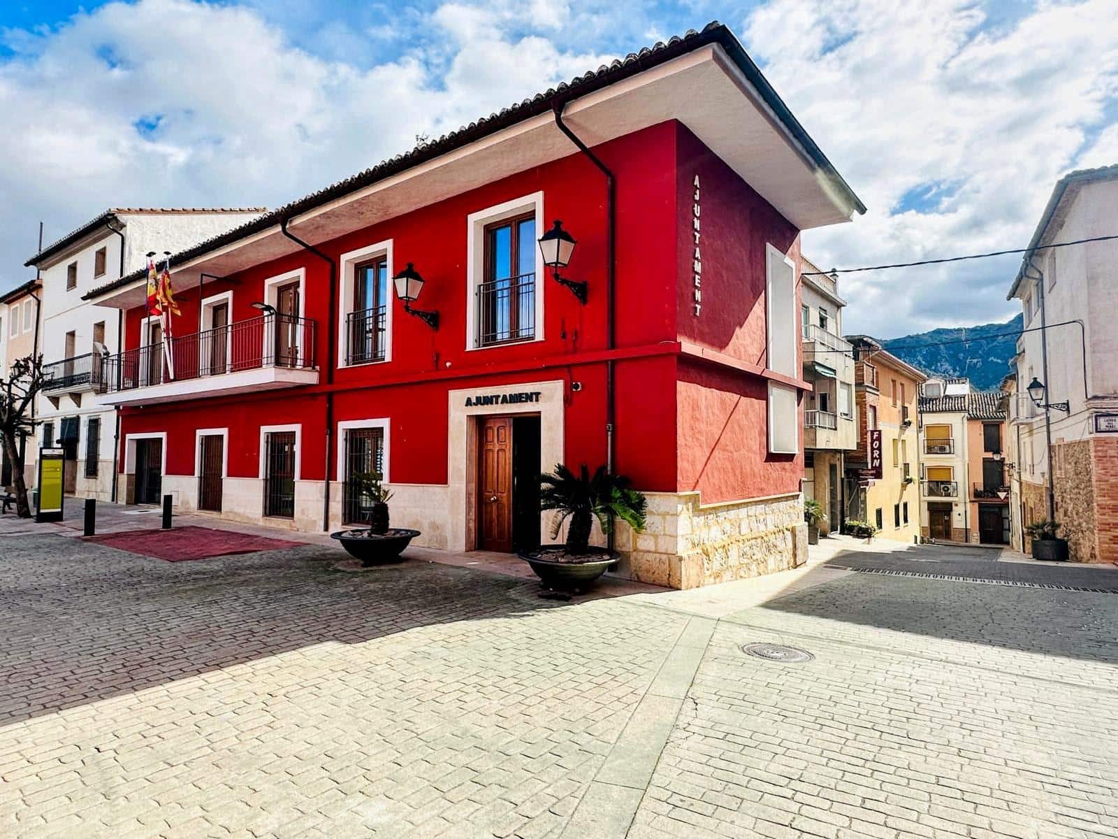 3 quarto Casa em Banda para venda em Montichelvo com garagem - 120 000 € (Ref: 9630064)