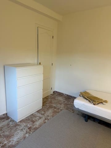 3 soverom Leilighet til leie i Bellreguard - € 650 (Ref: 9652059)